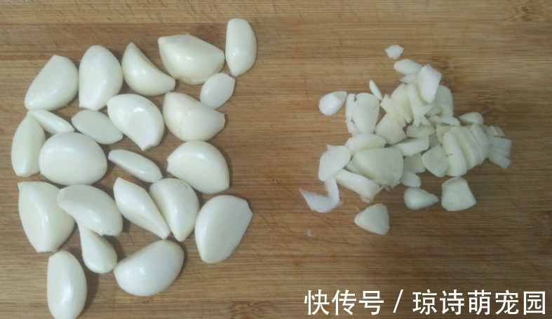 别花钱买生根水给植物泡了，拿这些代替，既有趣又实用