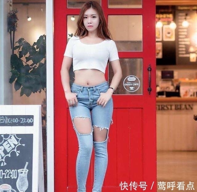 弹力|微胖的女生穿搭牛仔裤, 紧是一种态度!