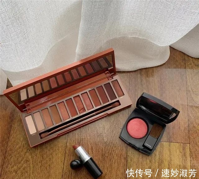 长裙|微胖女孩该如何穿？