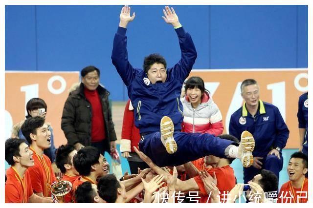 卸任|郎平卸任后,中国女排主教练人选浮出水面,不是安家杰