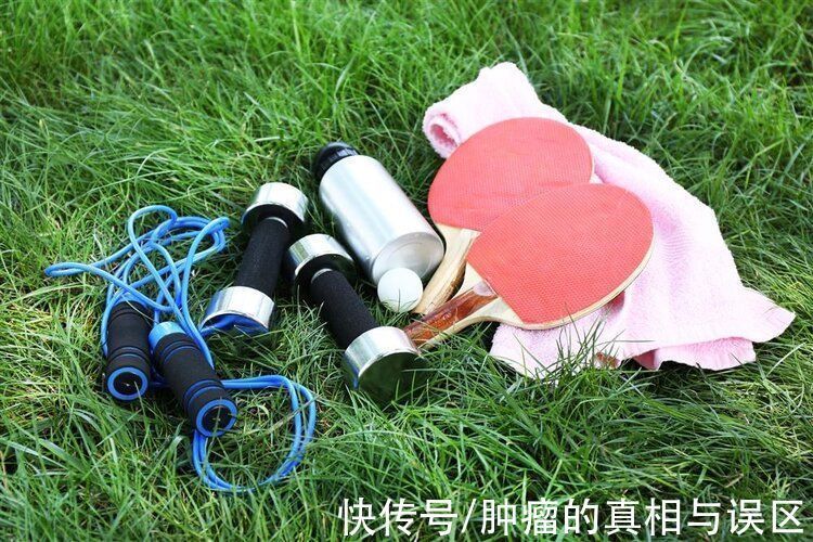 养生杯|别让养生杯变重金属杯,越来越常见的保温杯,购买时做好4个检查