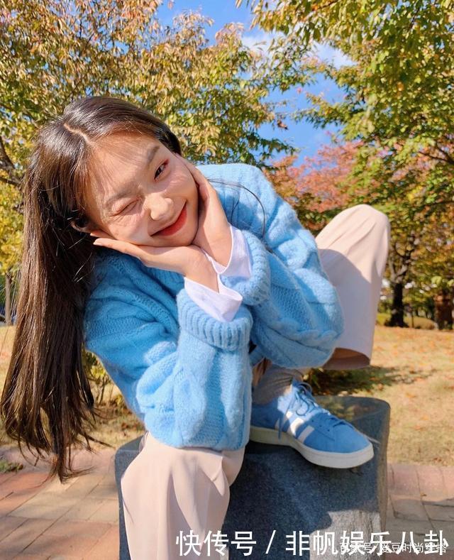 毛衣|毛衣+卫衣,卫衣+大衣,小个子冬天这么穿太美了!