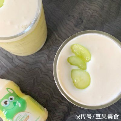 界界|一定要收藏的青提乳酸气泡饮，简单零失败