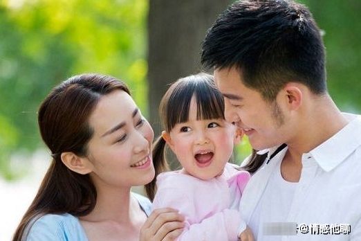 动力|当妈妈对孩子说抱不动你时，孩子会有什么反应？宝妈感动不已