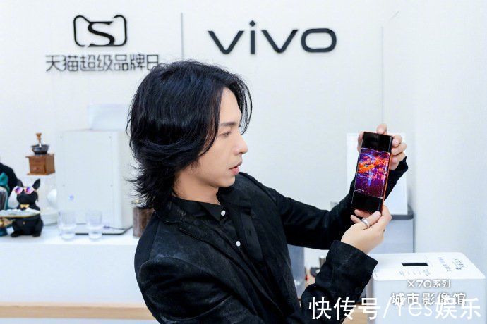 x70|蔡司影像品阅时光，vivo携年度影像旗舰X70登录天猫超级品牌日