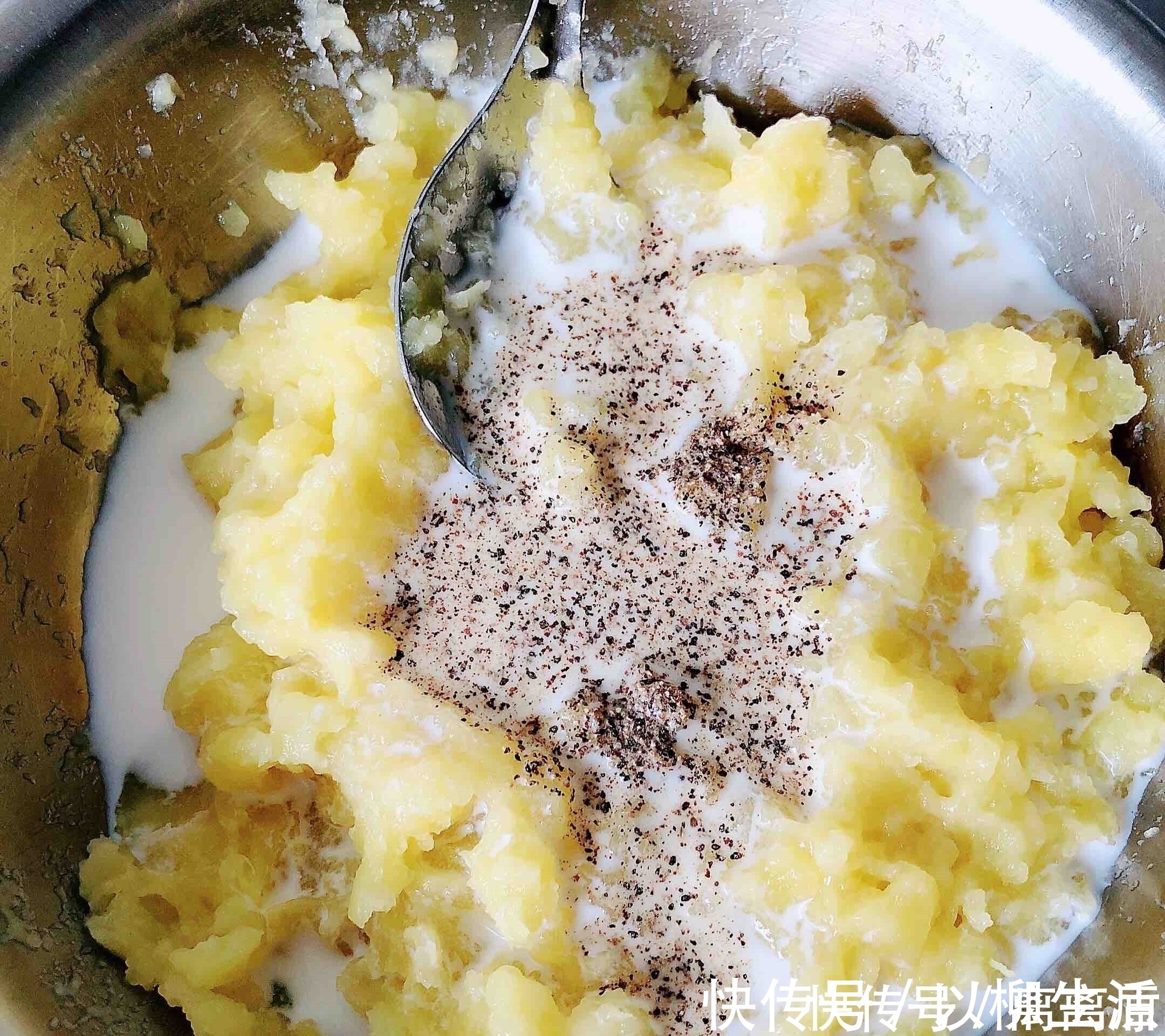 土豆|这菜是“碱性食物”,女人常吃,嘴巴不臭,头发变黑,皮肤变嫩了