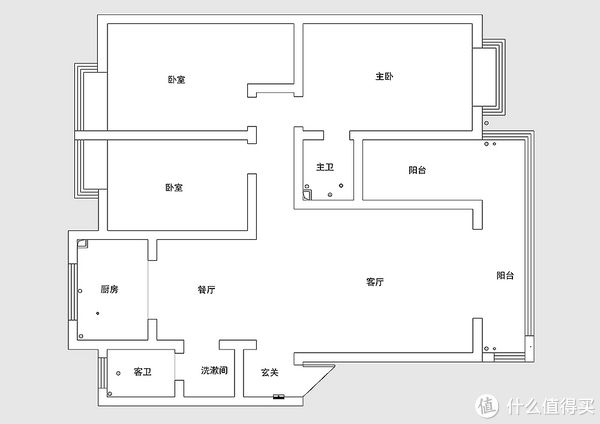 玄关|退休阿姨晒出自己的新家装修：全屋大面积护墙板造型，温馨有个性