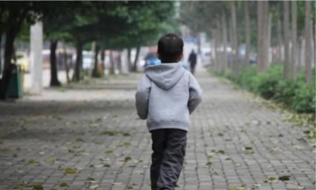 学霸|从小有这几个特质的孩子,天生是学霸,对照你家孩子看看