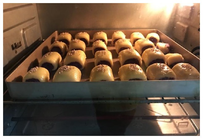 烘焙新手都能做的小甜点,揉一揉就好,酥松香甜,一口一个好过瘾