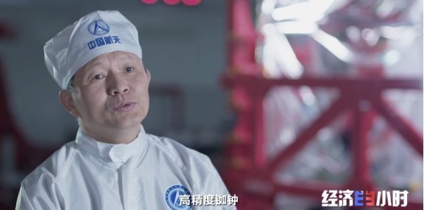 卫星|武子弈：突变团竞接连翻车，被迫退游三次，要认真玩了！