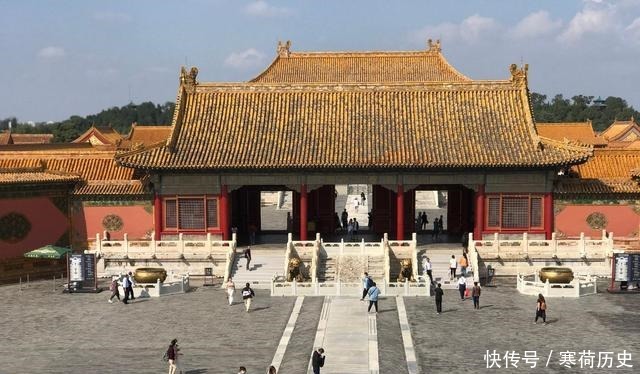 大气|蓝天下的红墙黄瓦,最符合国人审美的庄严美丽大气