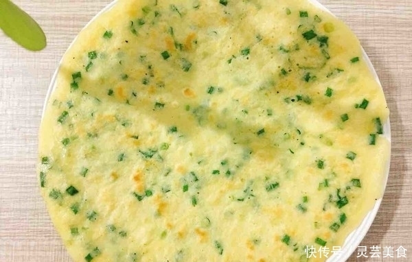 1碗面粉,一把小葱,无需发面,教你快速做葱花饼!