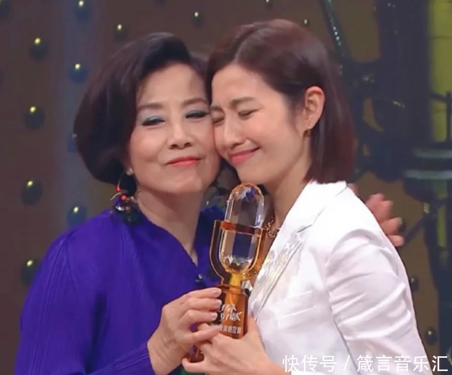 viutv 41岁王祖蓝回巢放大招,与汪明荃平起平坐,挖掘TVB潜力股