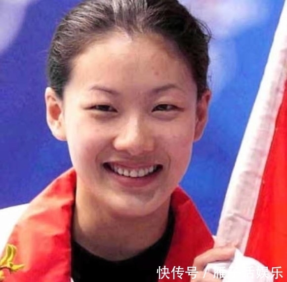 伏明霞|张怡宁与伏明霞,不同领域的世界冠军,为什么都选择嫁给“老头”
