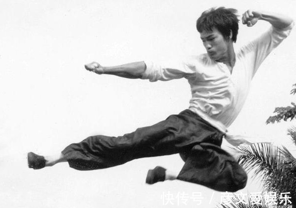 功夫&真正的“功夫”究竟有多难练不仅是李小龙,许将军的板凳更厉害