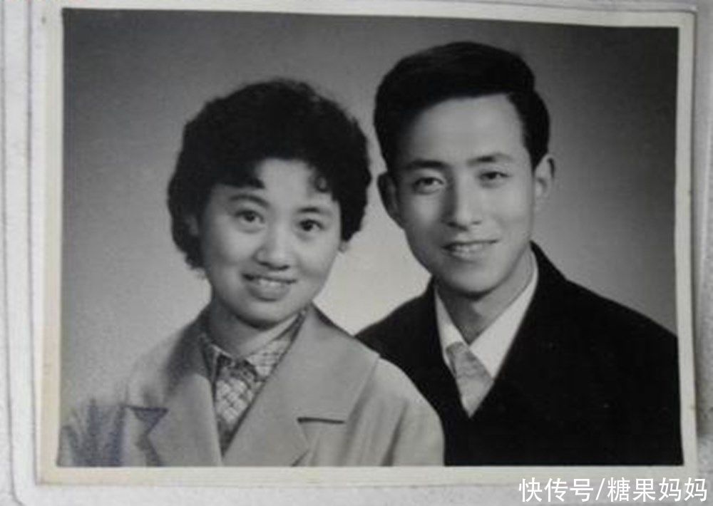 婚纱|80年代婚纱照保守，90年代浓浓“影楼风”，你最钟意哪款婚纱照？