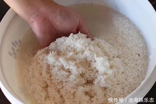 韩国|同样是米饭,韩国人捏成了饭团,日本人卷成了寿司,中国人做什么