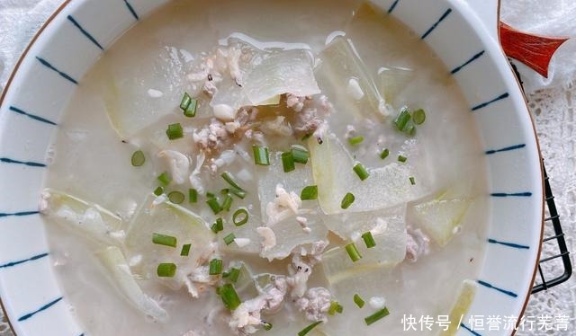 冬瓜汤|冬瓜汤最简单的做法，10分钟出锅，清热消暑不长胖，夏天喝刚刚好！