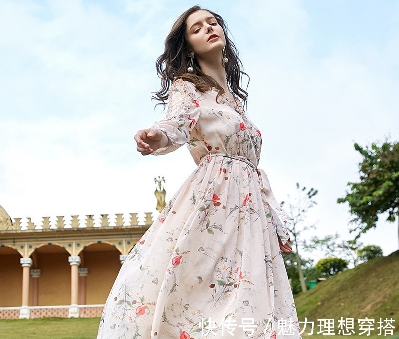 优雅|入秋了,想做一个优雅的女人,建议穿“秋裙”搭裸鞋,满满女人味