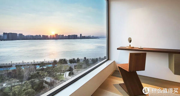 玻璃|金九银十装修旺季，高质量门窗选购指南，这些坑千万要避开！