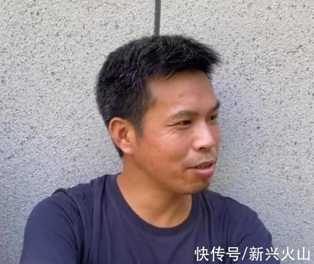 重庆时报|他名校毕业才华横溢，曾跟马云同桌进餐，如今却靠捡破烂为生