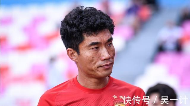比赛|郑智终于有了新左膀右臂,曾是恒大功勋,如今成他身边小诸葛