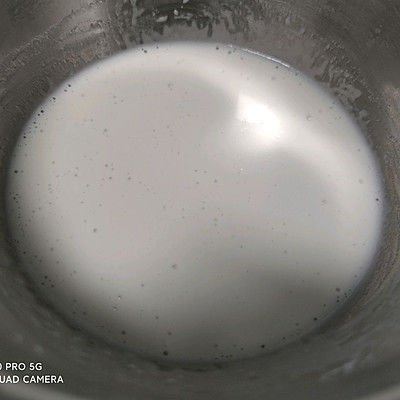 黑芝麻戚风蛋糕