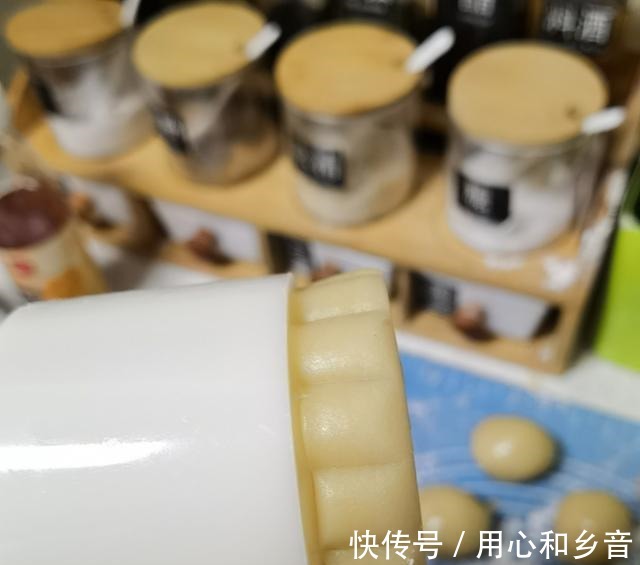 制作|广式月饼制作方法！