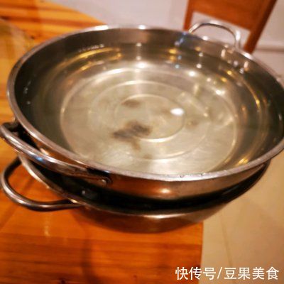 牛肉|每次做这道猪肚牛肉冻，隔壁小孩都会来敲门