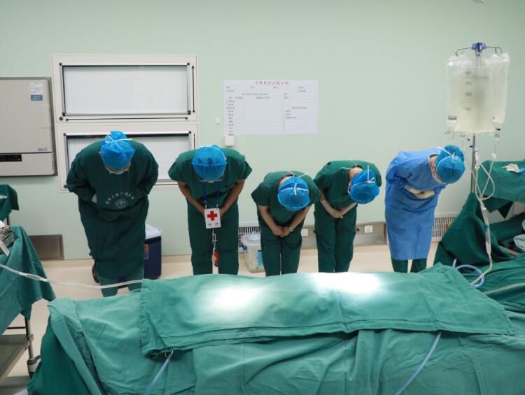 姚大爷|中国科大附一院2天完成18例移植手术