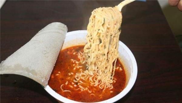 中国的方便面，为什么没有推出羊肉口味不是不想，是现实不允许
