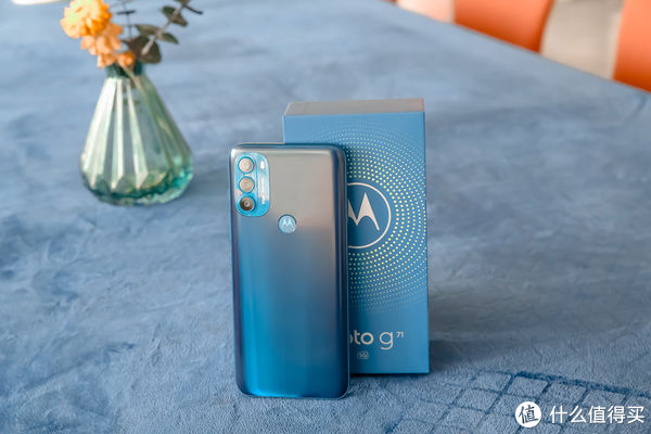 Moto|千元机又加一员，高通骁龙695及5000万三摄组合加持，Moto G71尝鲜体验来了