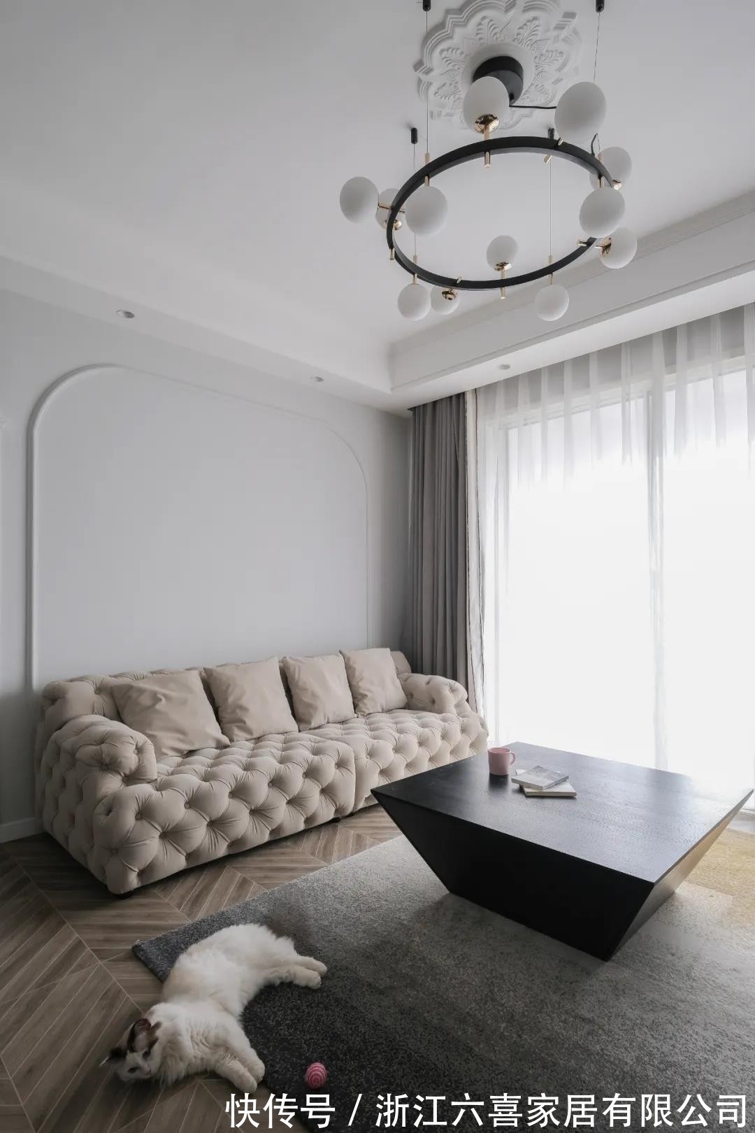 阳台|85平混搭风极简风设计,极致利用每一寸空间