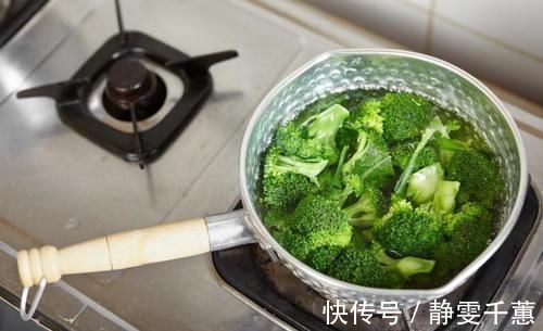 内脏脂肪过多|肚腩过大,是内脏脂肪过多!4个方法让腹部变平坦