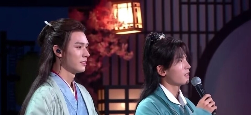 cp粉|龚俊张哲瀚成为cp天花板,给cp粉体面的告别,两人泪洒演唱会现场