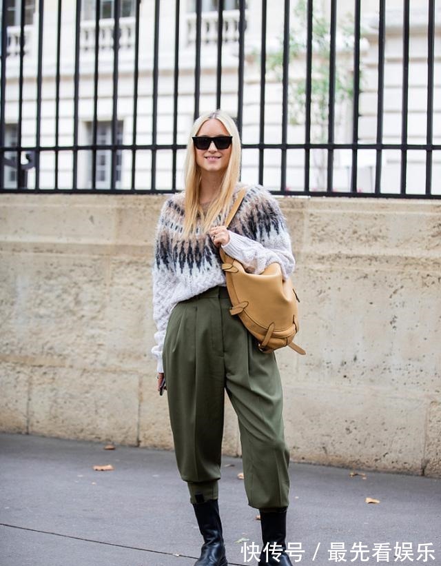 毛衣 毛衣百搭也不能随便穿,穿对了才是真时髦,几种穿搭法则快来看看!