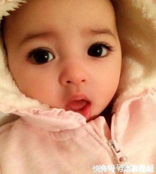 上辈子|“最美婴儿”火了，神仙颜值长大之后可不一般，父母上辈子拯救了宇宙吧