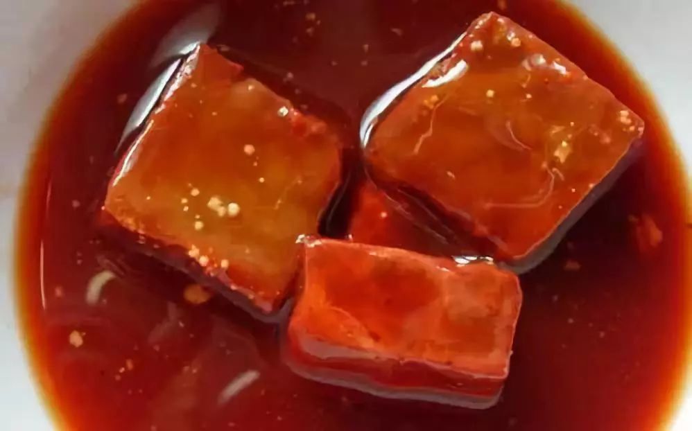 想吃腐乳不用买,5步在家做,5块钱做了一大罐,佐粥下饭,贼香