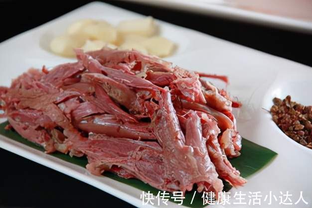 金兰菊根茶|血脂多高才算是高?身体出现5个信号,要开始降脂养血管了