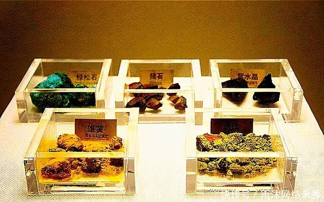 北宋黄骨奇案:一座坟墓,一架奇异黄骨,一段离奇往事,令人感动