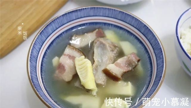 焯水|这汤太鲜了,三种食材一锅炖,不放一粒盐,现在喝正当时