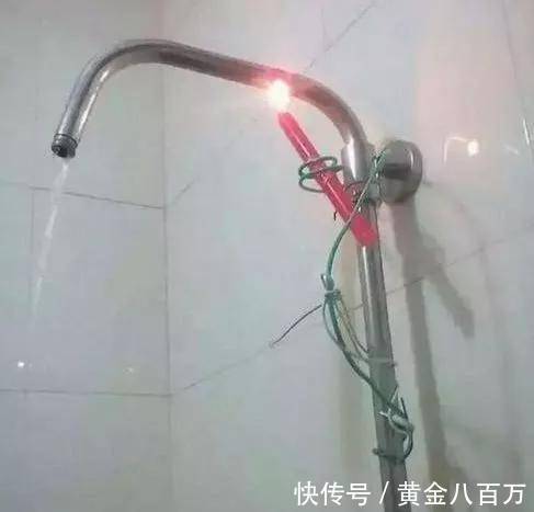 |笑话:不止你爸很喜欢我,我也很喜欢你爸