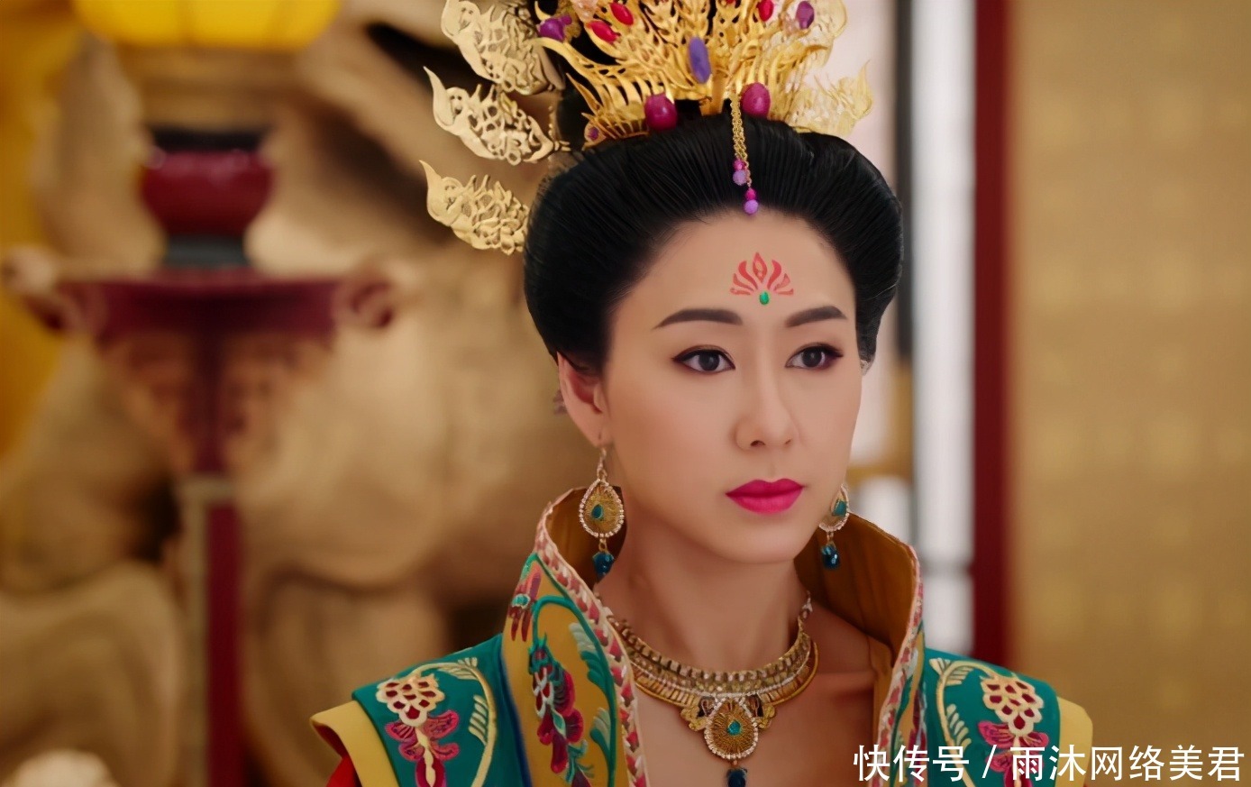 古代的女官是什么官?除了本职工作外,还要满足皇帝沦为玩物