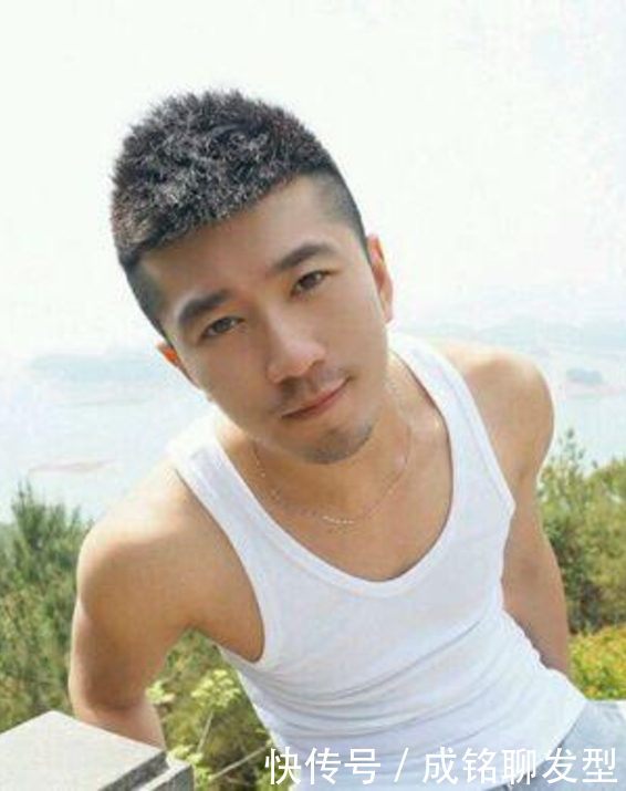 “短毛寸”与“长毛寸”的区别,不在于头顶长短,取决于你的脸型