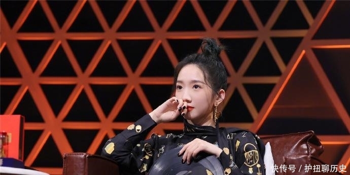 评委 王者在歌唱,青铜当评委:“情歌教父”周传雄,该不该现在出现