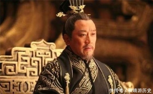 他称帝后,连国号都懒得想,干脆直接用自己姓氏,名字听着很耳熟