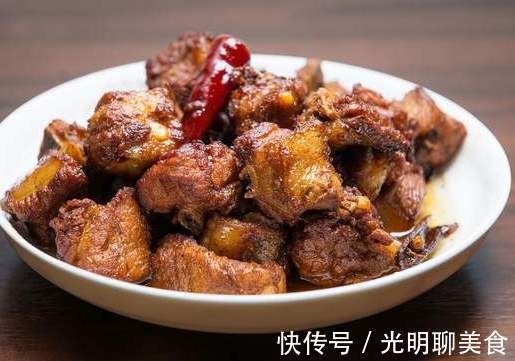 腥味|炖排骨时,先焯水是不对的,多做一步,排骨又鲜又嫩,还没有腥味