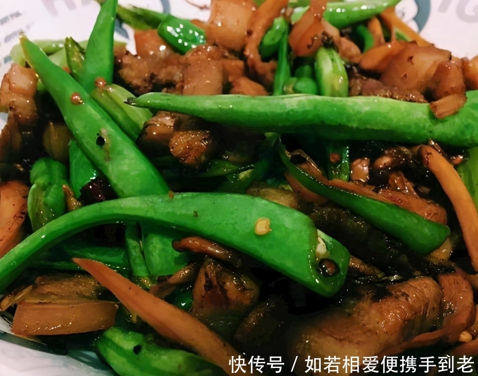 冬天来了，不妨多吃此食物，补充钙质，提高免