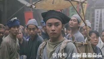 渡口#秀才出上联:“越抓越痒,越痒越抓”,才女霸气对下联让秀才羞愧