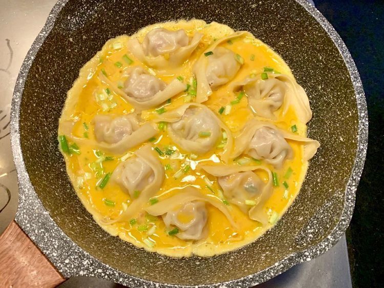 自从学会了馄饨这样做,我家一周吃3次,外焦里嫩